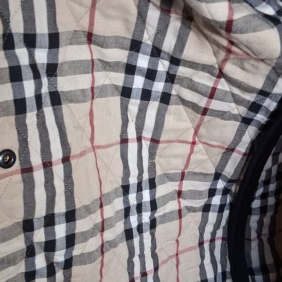 AUTHENTIC BURBERRY BLACK QUILTED LIGHT JACKET MEDIUM - Picture 3 of 11